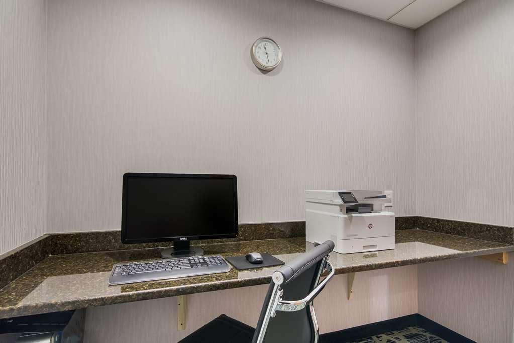 Best Western Smithfield Inn Servizi foto